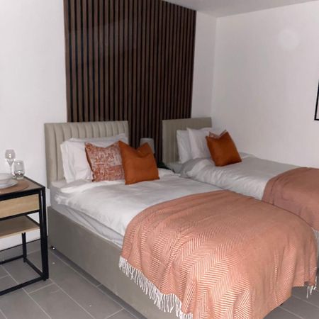 Comfort Style Brand New Selly Oaks Apartment 伯明翰 外观 照片