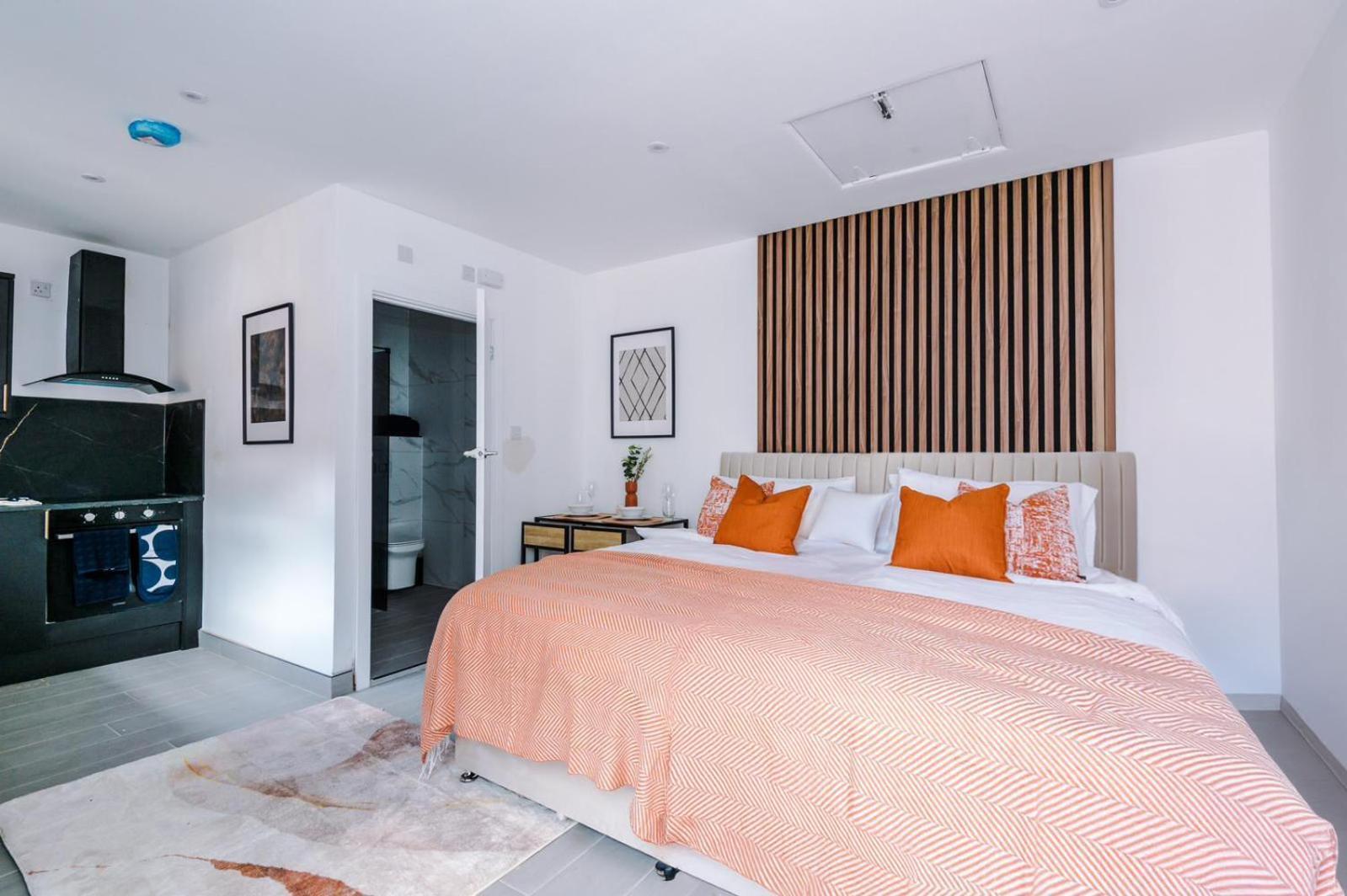 Comfort Style Brand New Selly Oaks Apartment 伯明翰 客房 照片