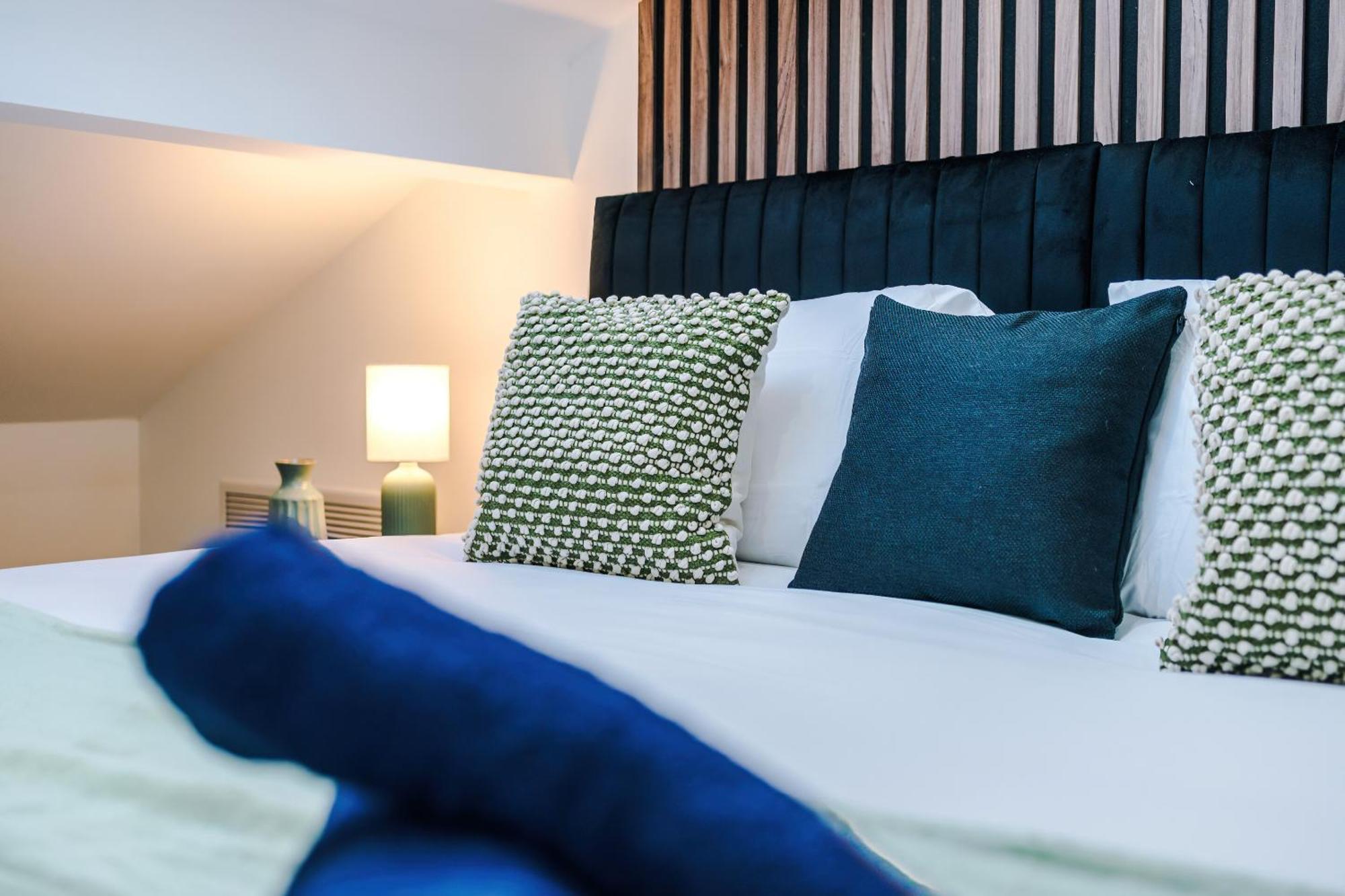 Comfort Style Brand New Selly Oaks Apartment 伯明翰 客房 照片