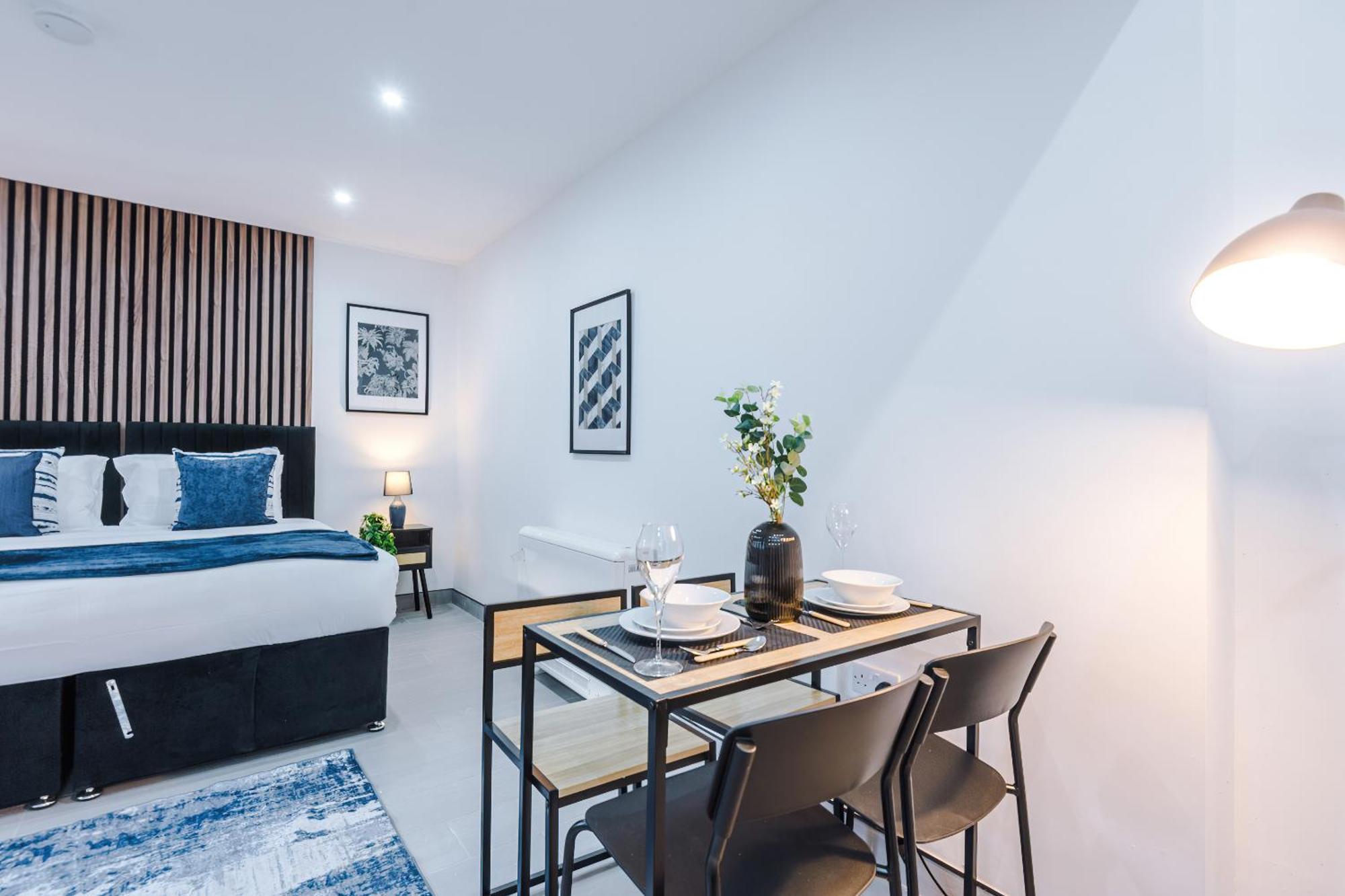 Comfort Style Brand New Selly Oaks Apartment 伯明翰 外观 照片